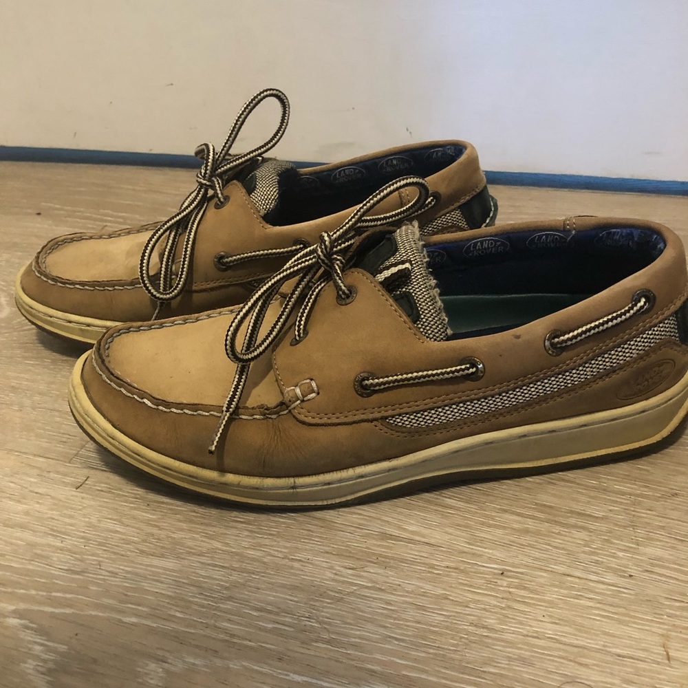Land Rover leather deck shoes size 10